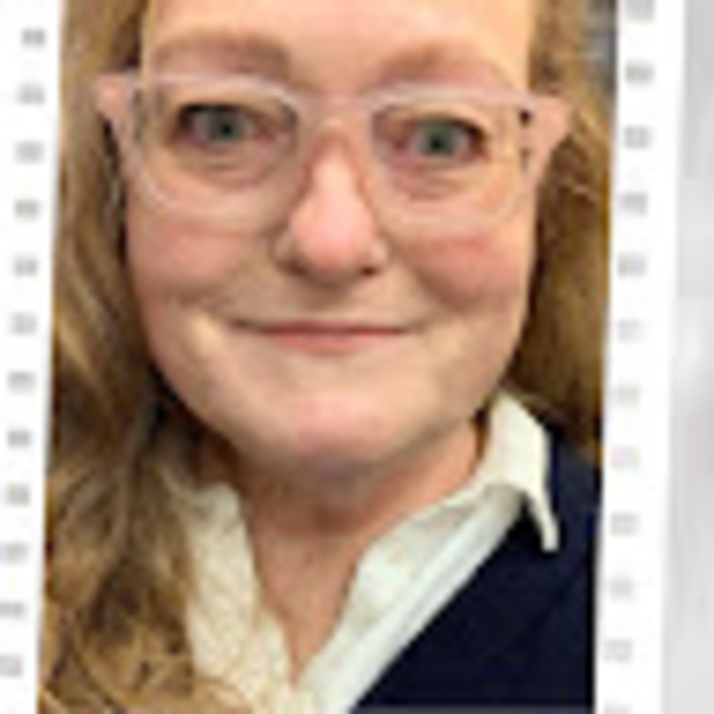 Meet your Posher, Stephany